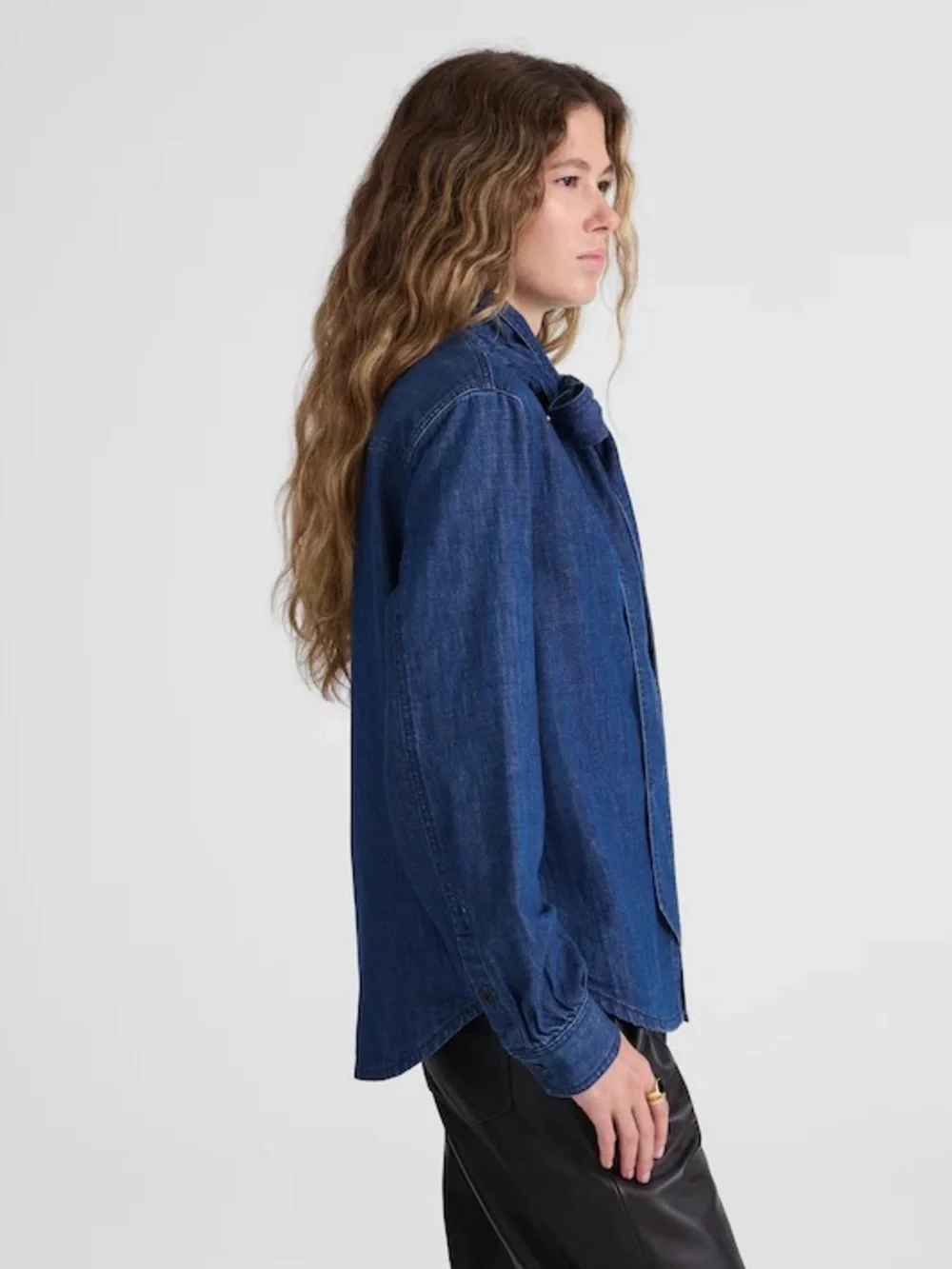 Madewell Tie-Neck Chambray Denim Button-Down Shirt Blouse Medium Blue Stretch - Picture 2 of 14